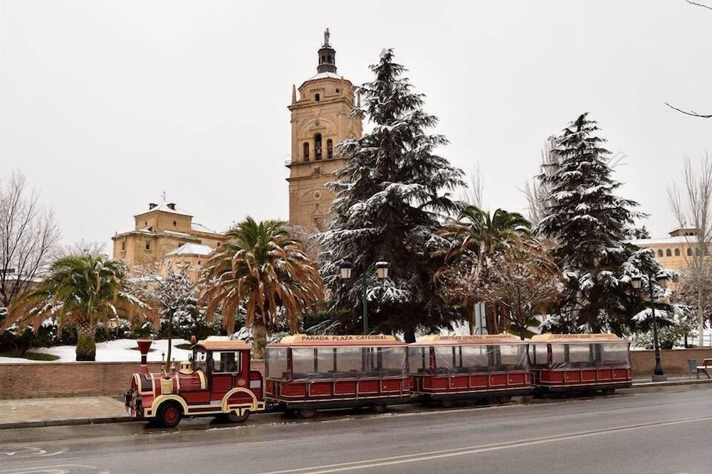 Hotel Mari Carmen Guadix Luaran gambar