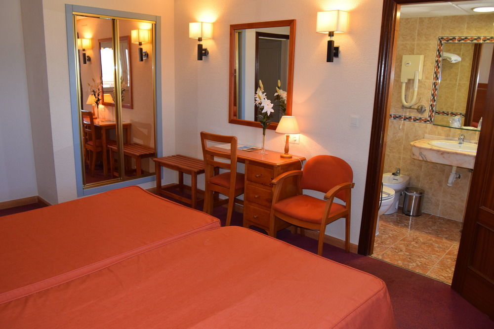 Hotel Mari Carmen Guadix Luaran gambar