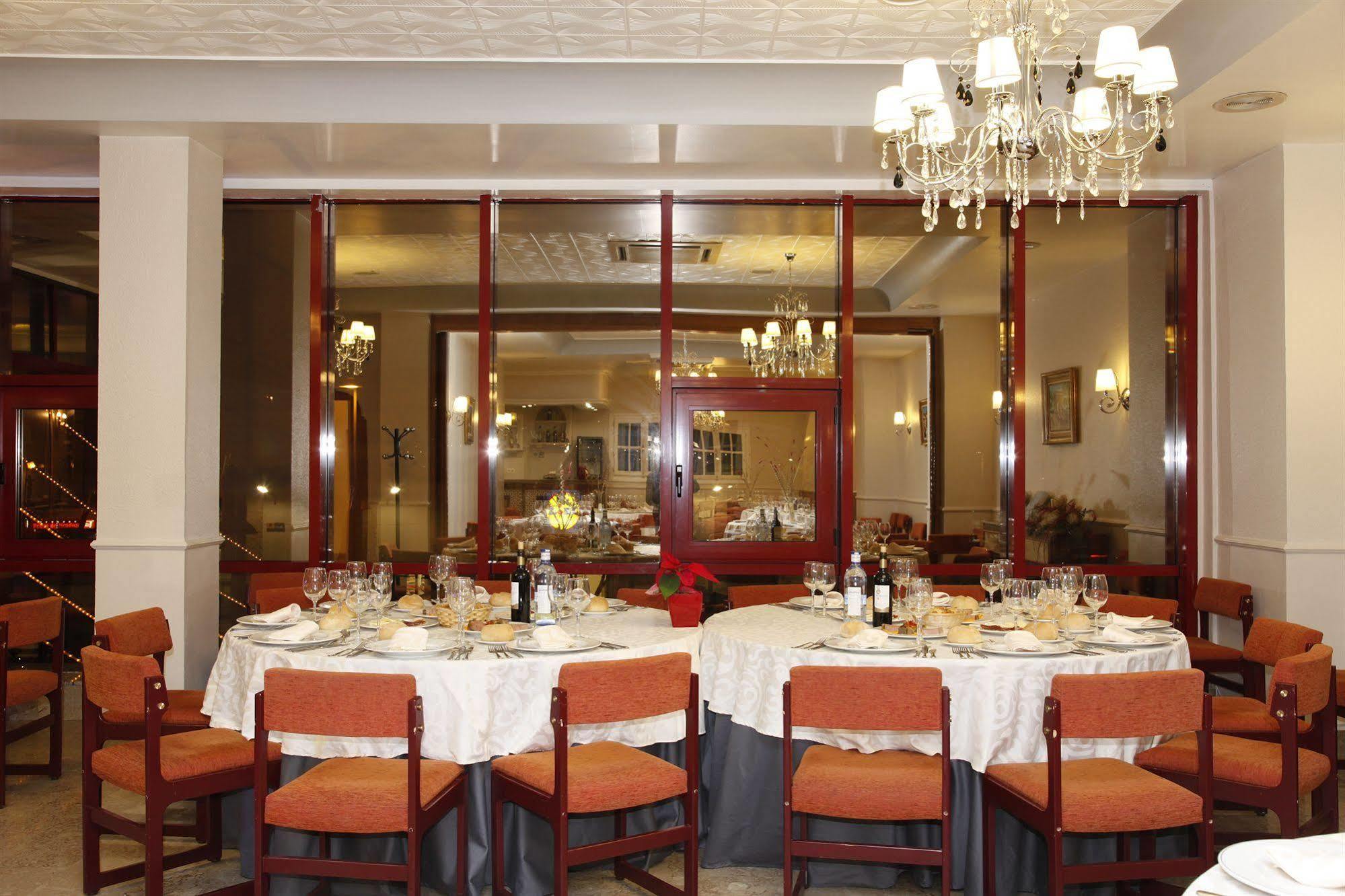 Hotel Mari Carmen Guadix Luaran gambar